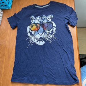blue graphic t-shirt